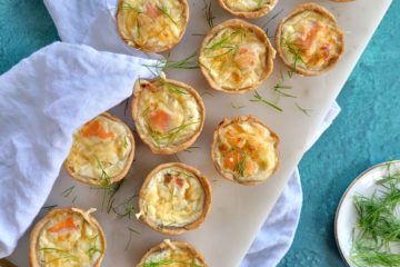 photo culinaire de tartelettes saumon fumé et aneth pour un apéritif sain et gourmand