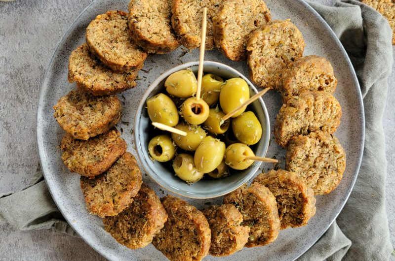 SABLÉS AUX OLIVES ET AU THYM