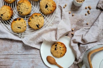 photo culinaire de cookies aux haricots blancs et farine de pois chiches avec du chocolat noir sans gluten et sans beurre