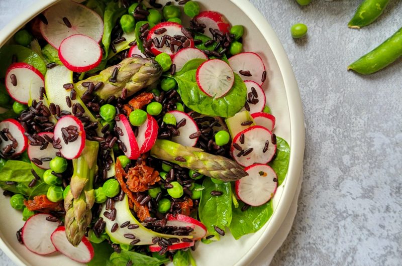 SALADE DE RIZ NOIR PRINTANIÈRE