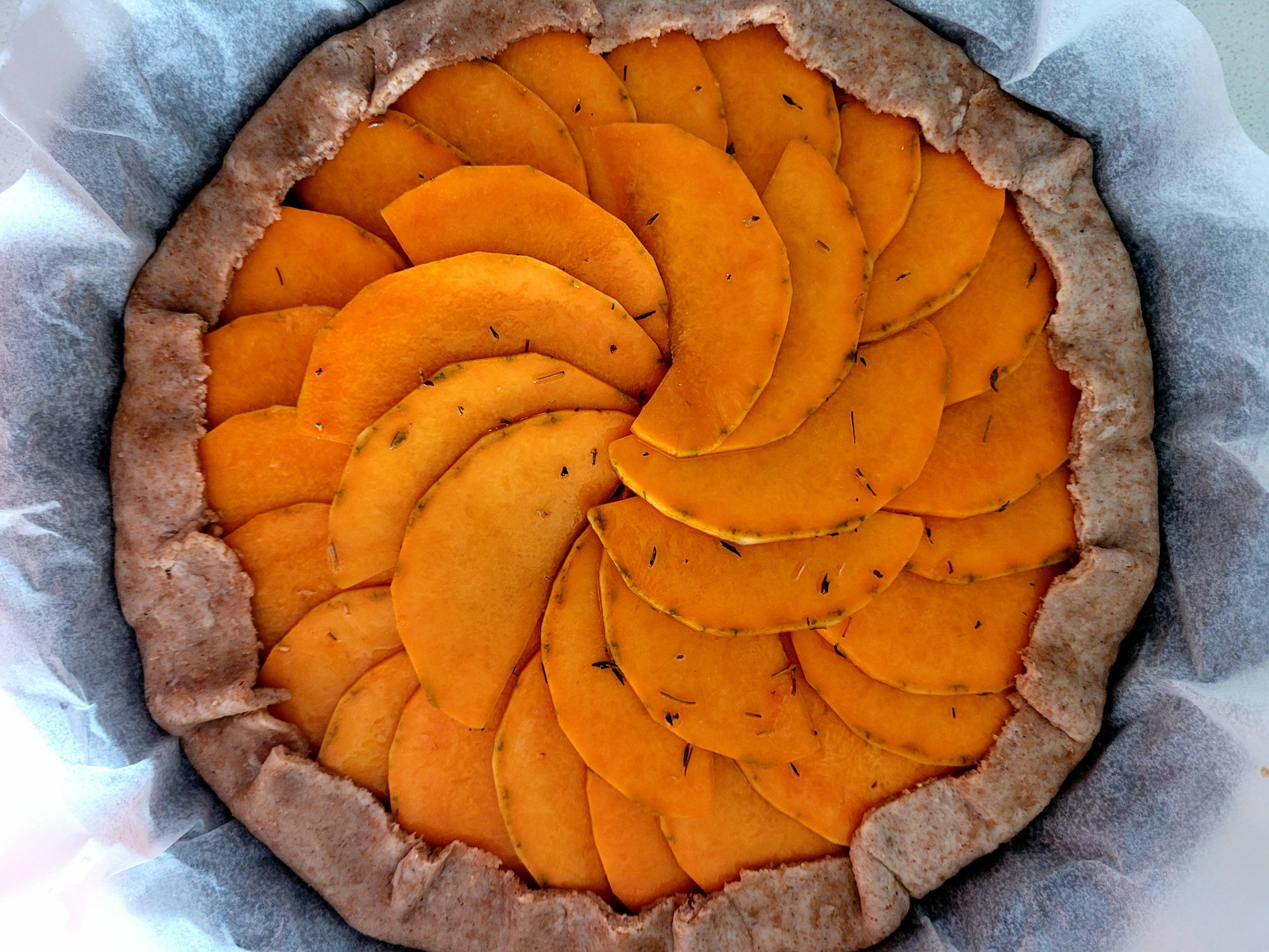 photo de la préparation d'une tarte au butternut