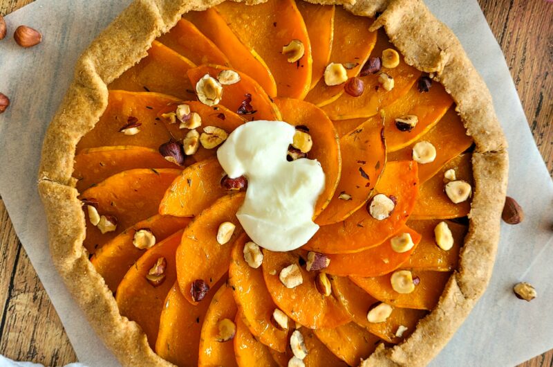 TARTE AU BUTTERNUT ET OIGNONS CARAMÉLISÉS