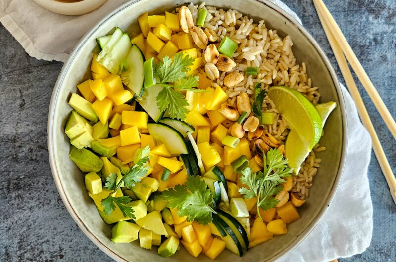 SALADE DE RIZ À LA CACAHUÈTE