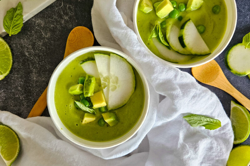 SOUPE FROIDE D'AVOCAT, CONCOMBRE ET PETITS POIS