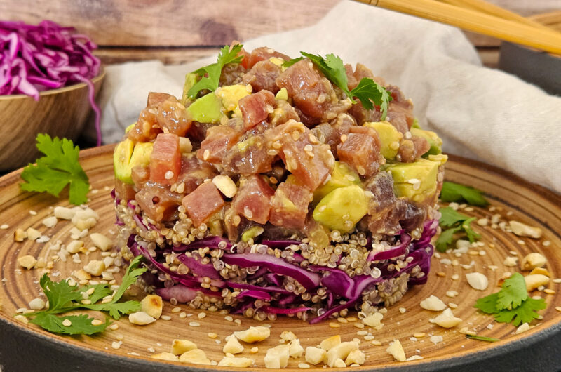 TARTARE DE THON AU MISO, QUINOA ET CHOU ROUGE