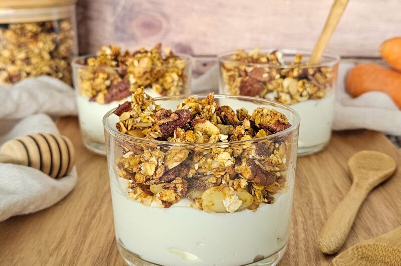 GRANOLA FAON CARROT CAKE
