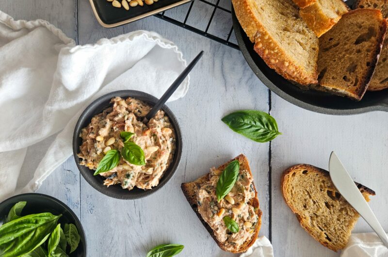 RILLETTES DE THON AUX TOMATES SÉCHÉES ET OLIVES