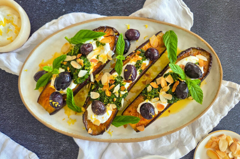 AUBERGINES RÔTIES AU YAOURT ET CHERMOULA